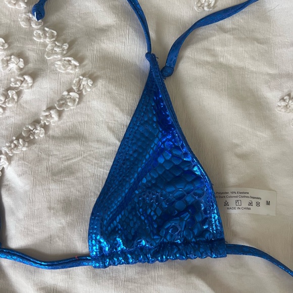 Bikini - Picture 5 of 5